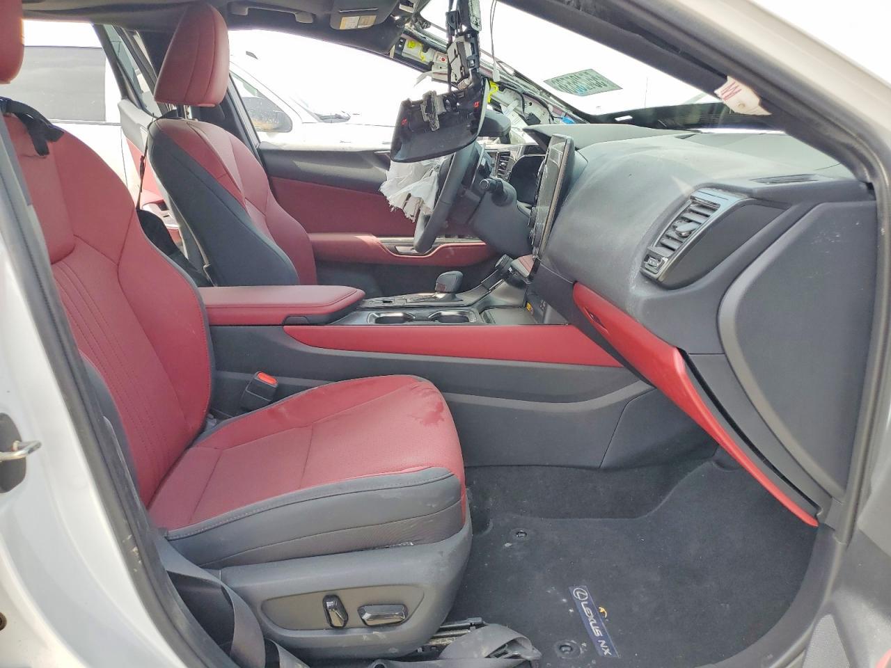 2025 Lexus Nx 200T Base - Фото 7