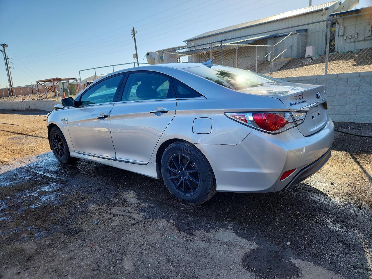 2014 Hyundai Sonata Hybrid - Фото 2