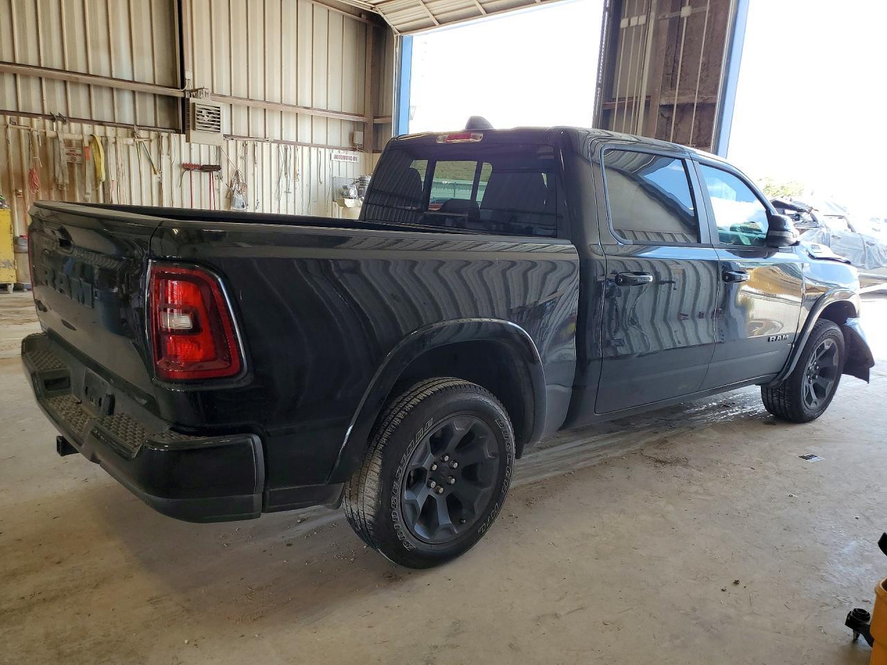 2025 Ram 1500 Big Horn - Image 3