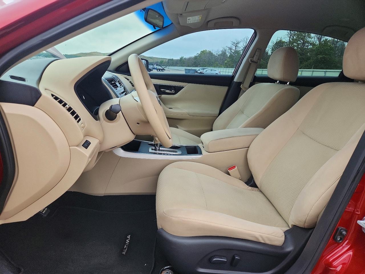 2015 Nissan Altima 2.5 S - Фото 7