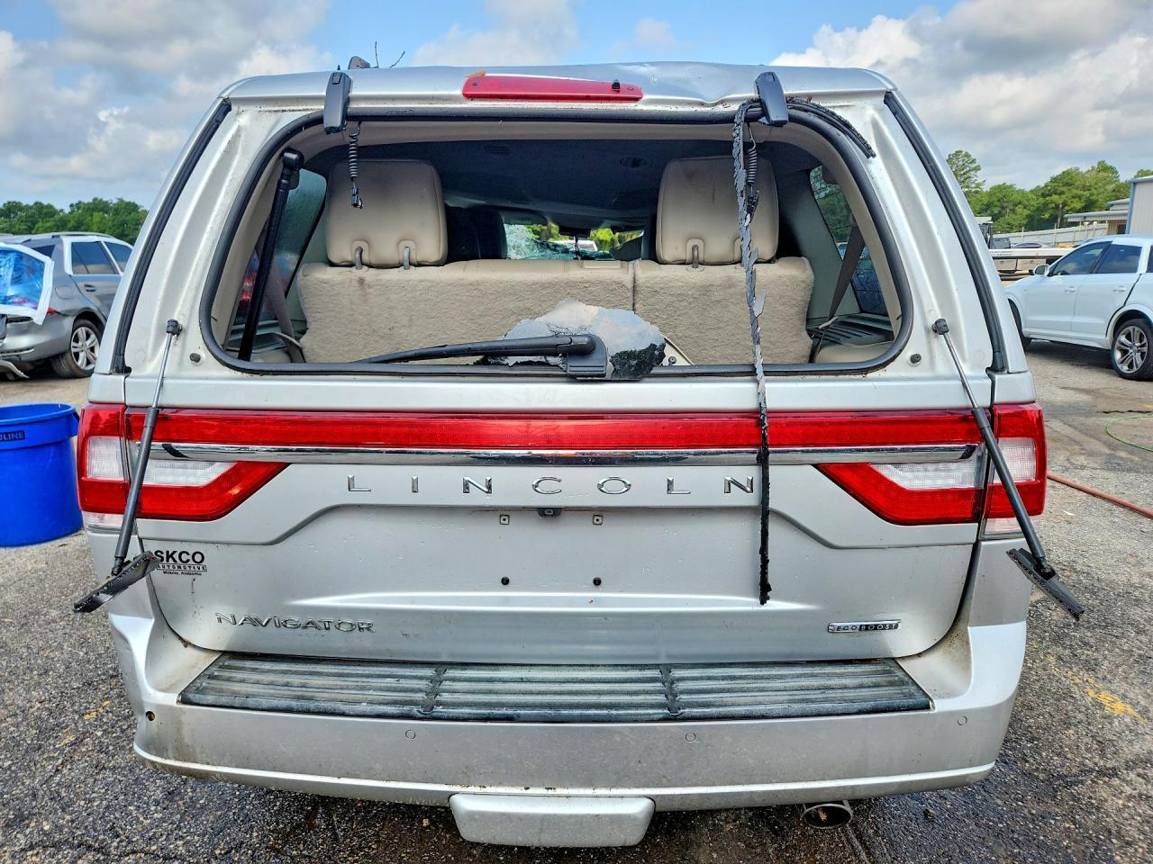 2015 Lincoln Navigator - Фото 6
