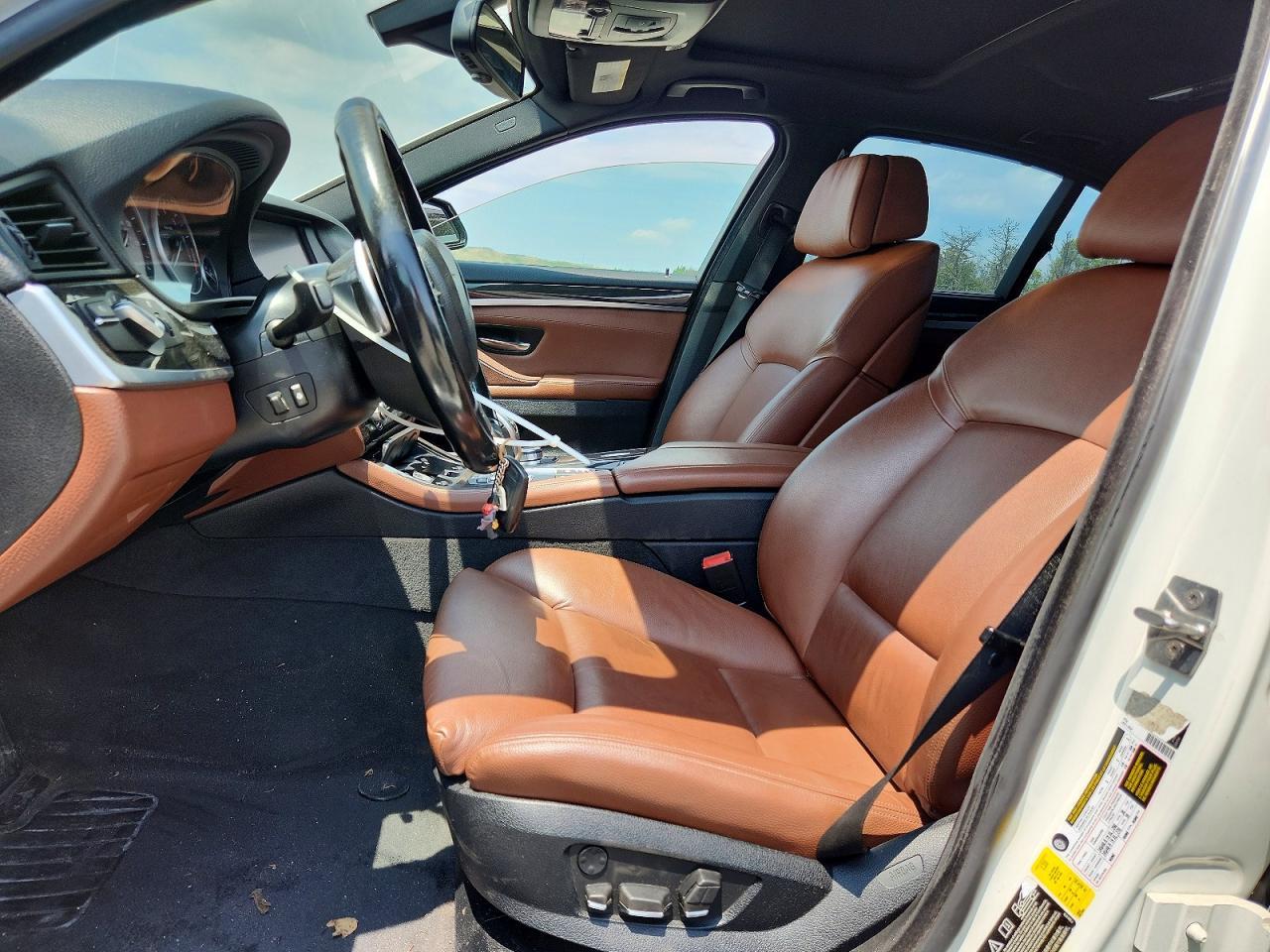 2011 BMW 550 Xi - Image 7