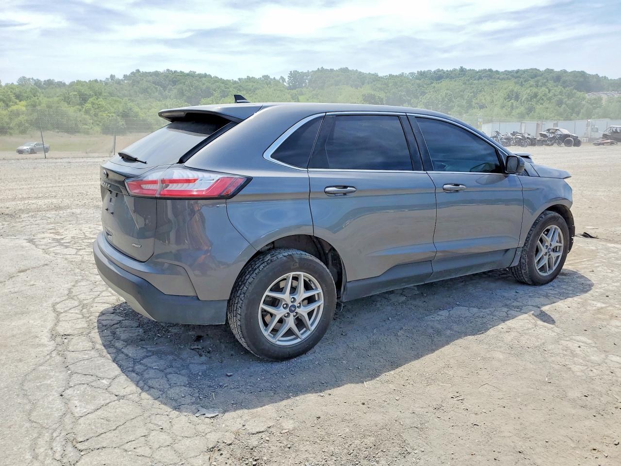 2021 Ford Edge Sel - Фото 3