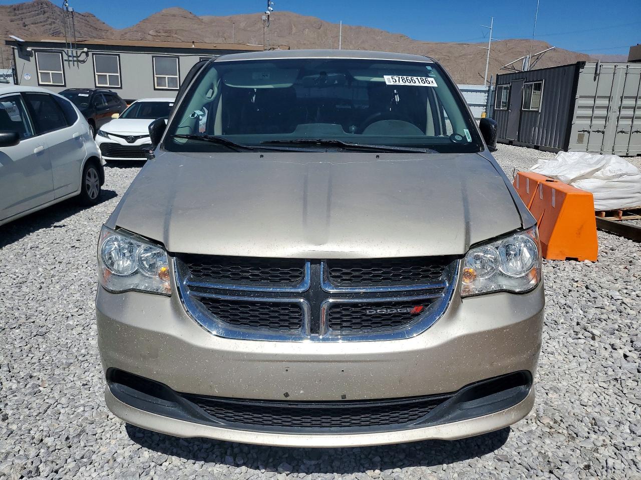 2016 Dodge Grand Caravan Se - Image 5