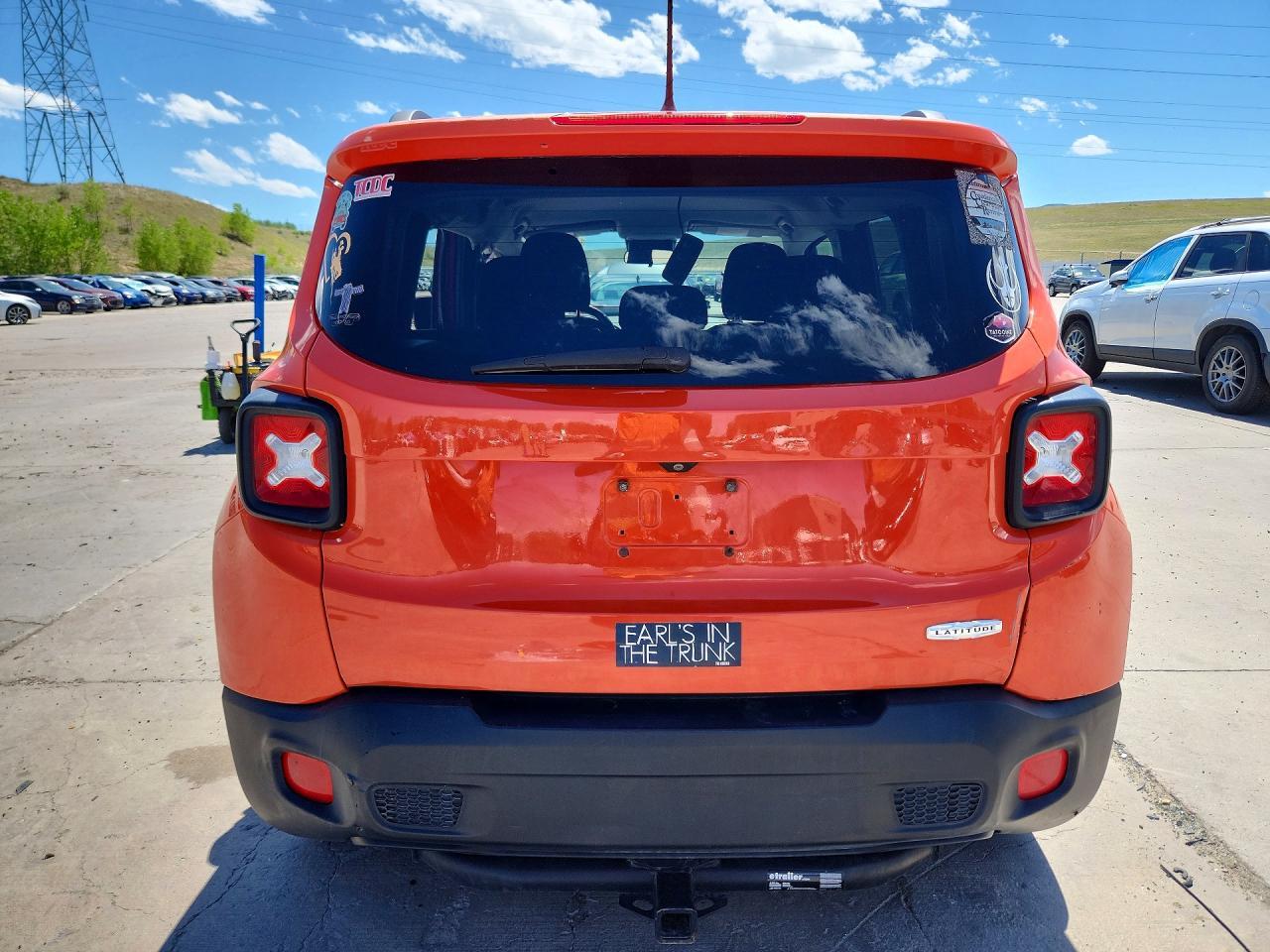 2015 Jeep Renegade Latitude - Image 6