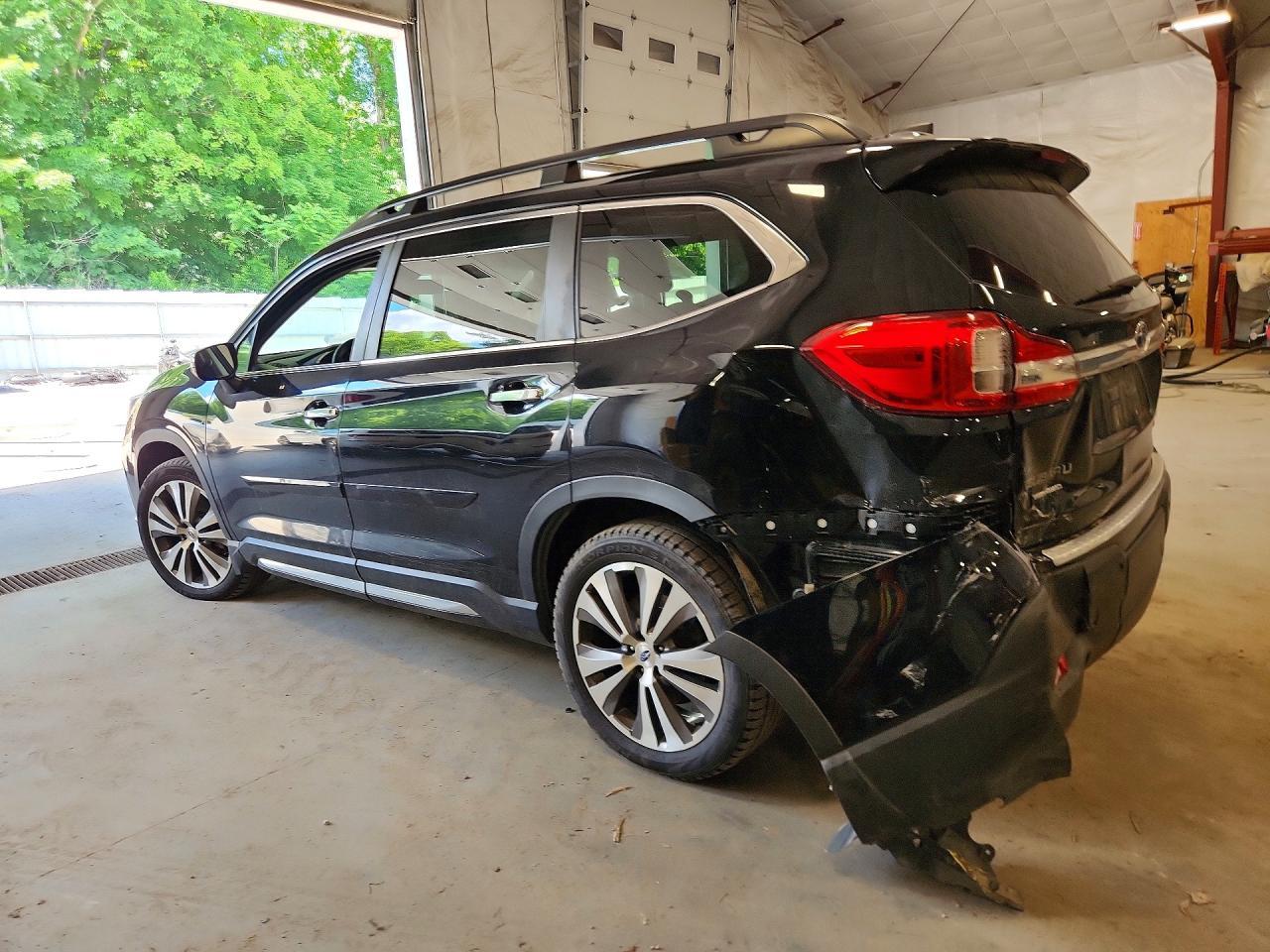 2022 Subaru Ascent Touring - Image 2