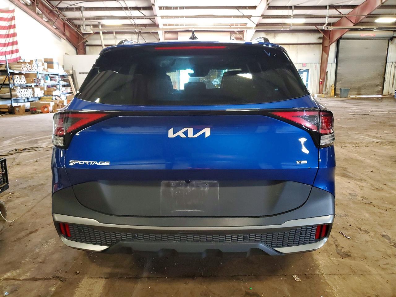 2024 Kia Sportage X Line - Image 6