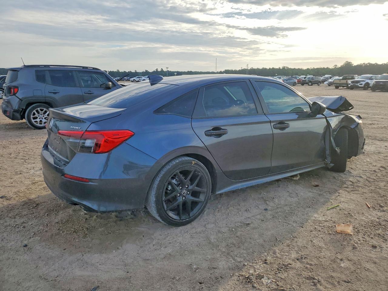 2024 Honda Civic Sport - Фото 3