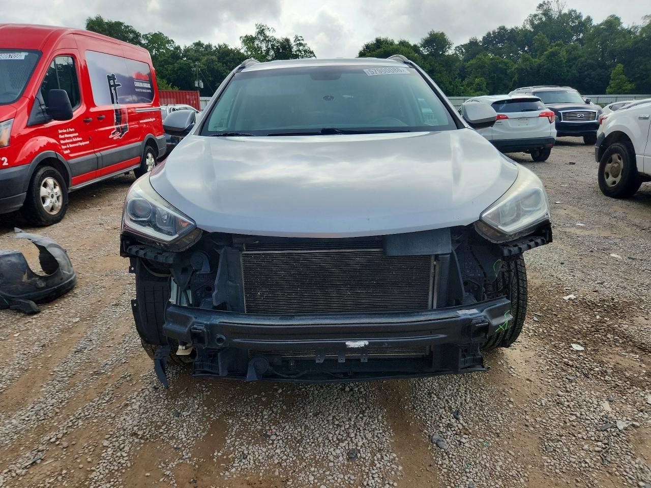 2017 Hyundai Santa Fe Se - Фото 5