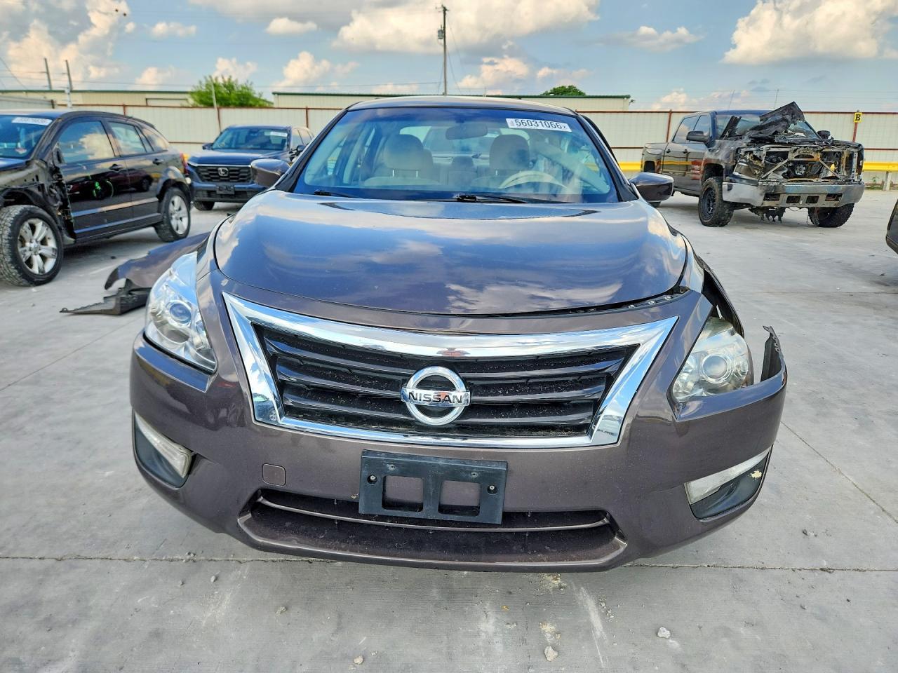 2015 Nissan Altima 2.5 S - Image 5
