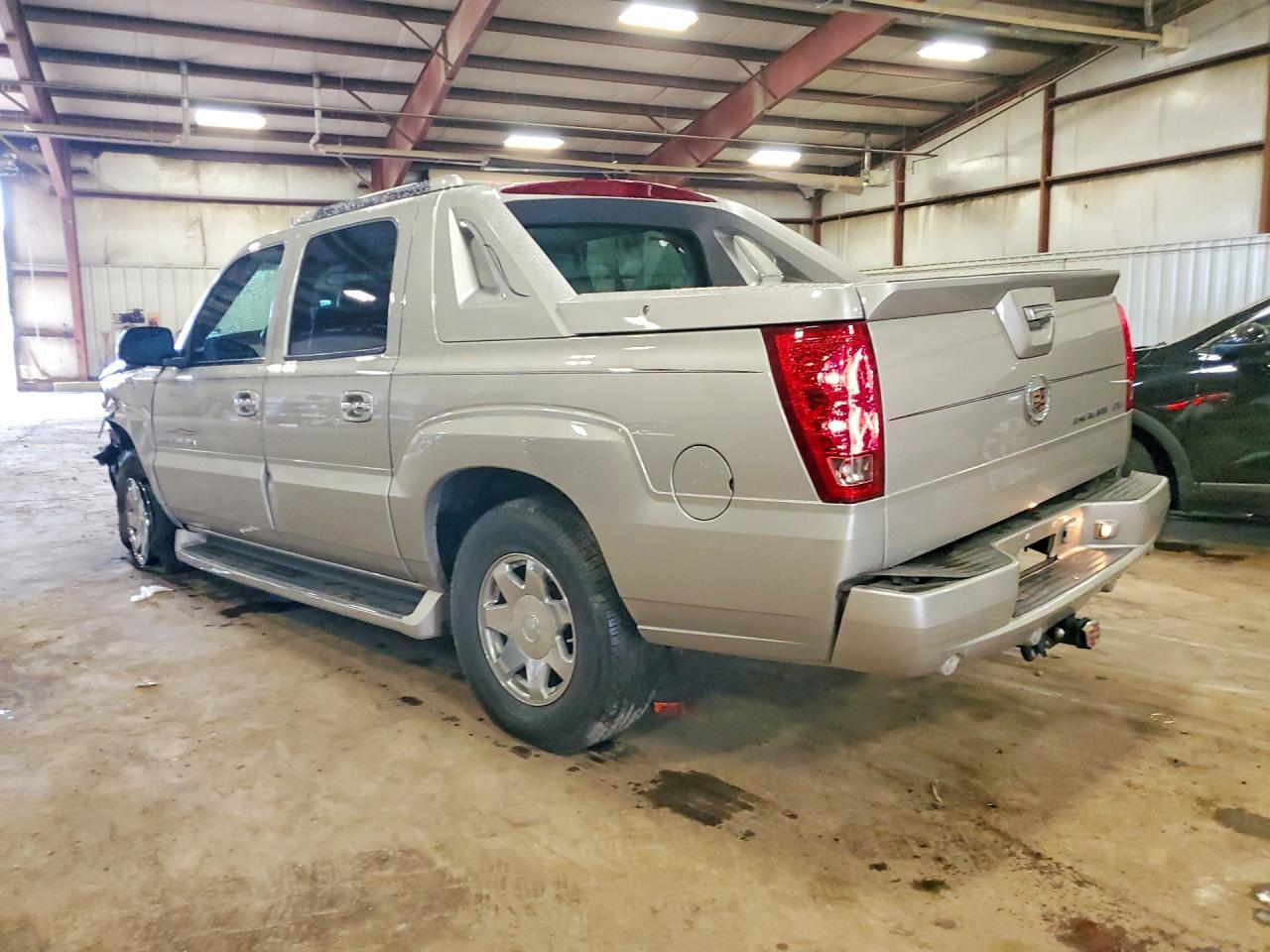 2004 Cadillac Escalade Ext - Фото 2