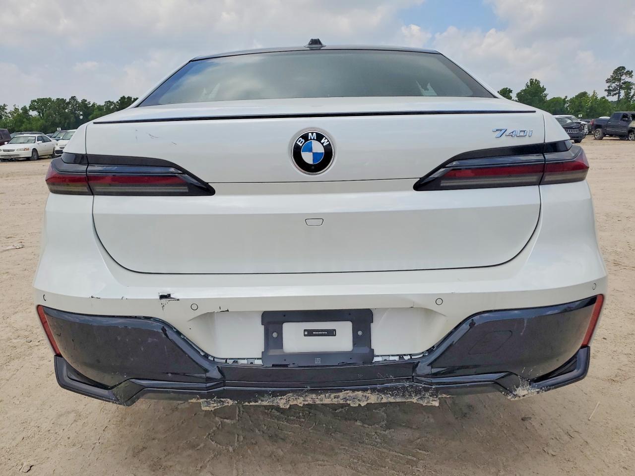 2025 BMW 740 I - Image 6