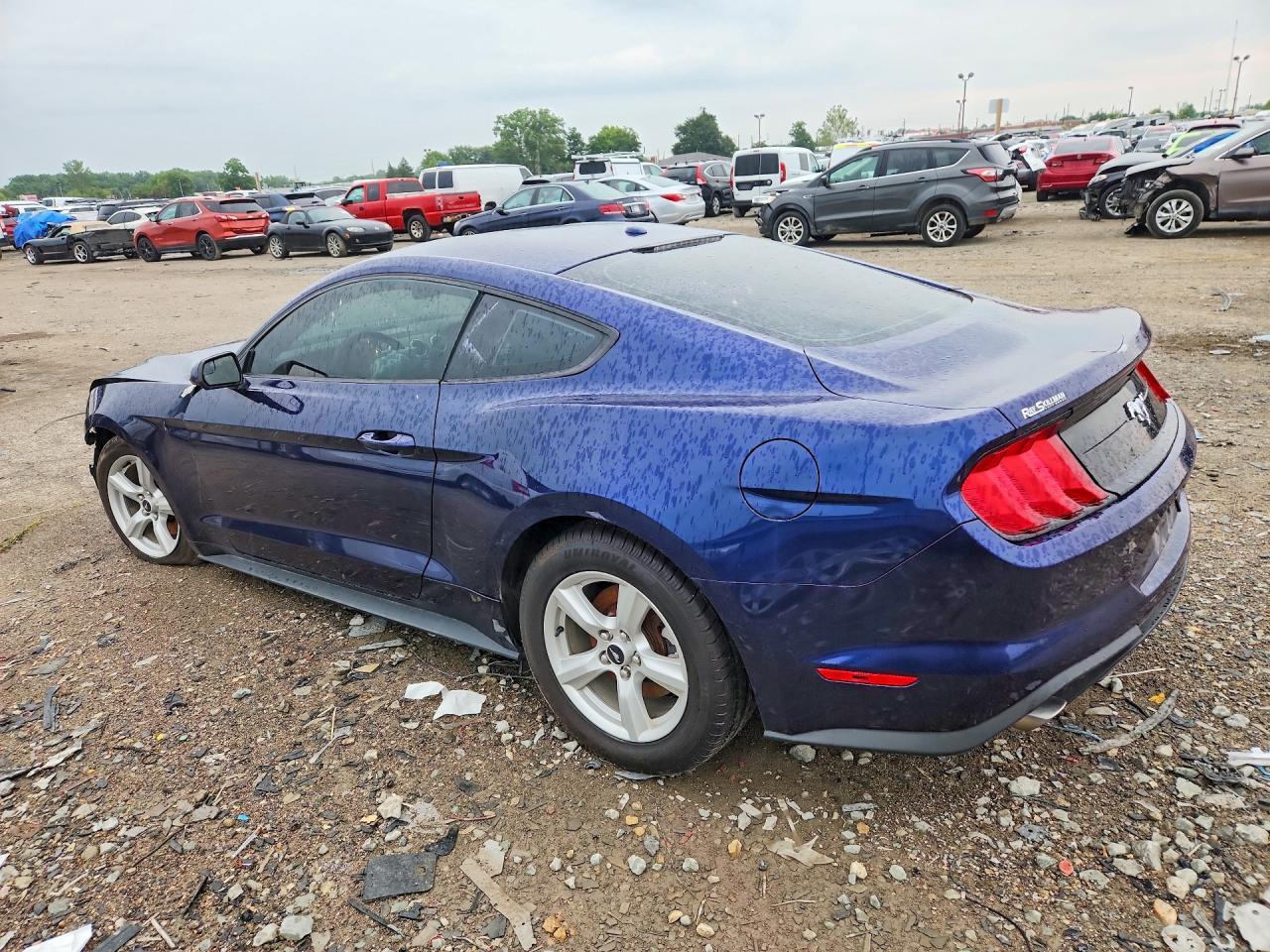 2019 Ford Mustang - Image 2