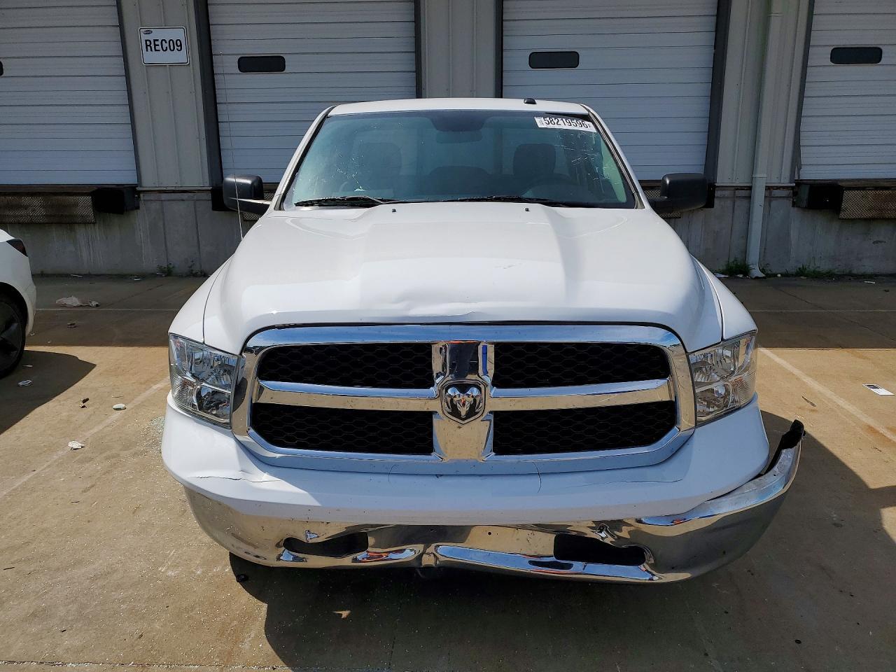 2021 Ram 1500 Classic Tradesman - Фото 5