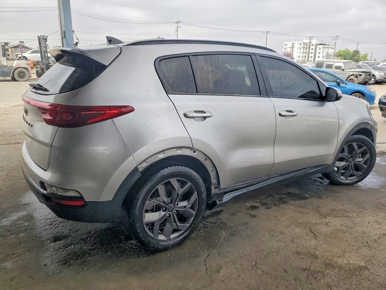 2022 Kia Sportage S - Фото 3