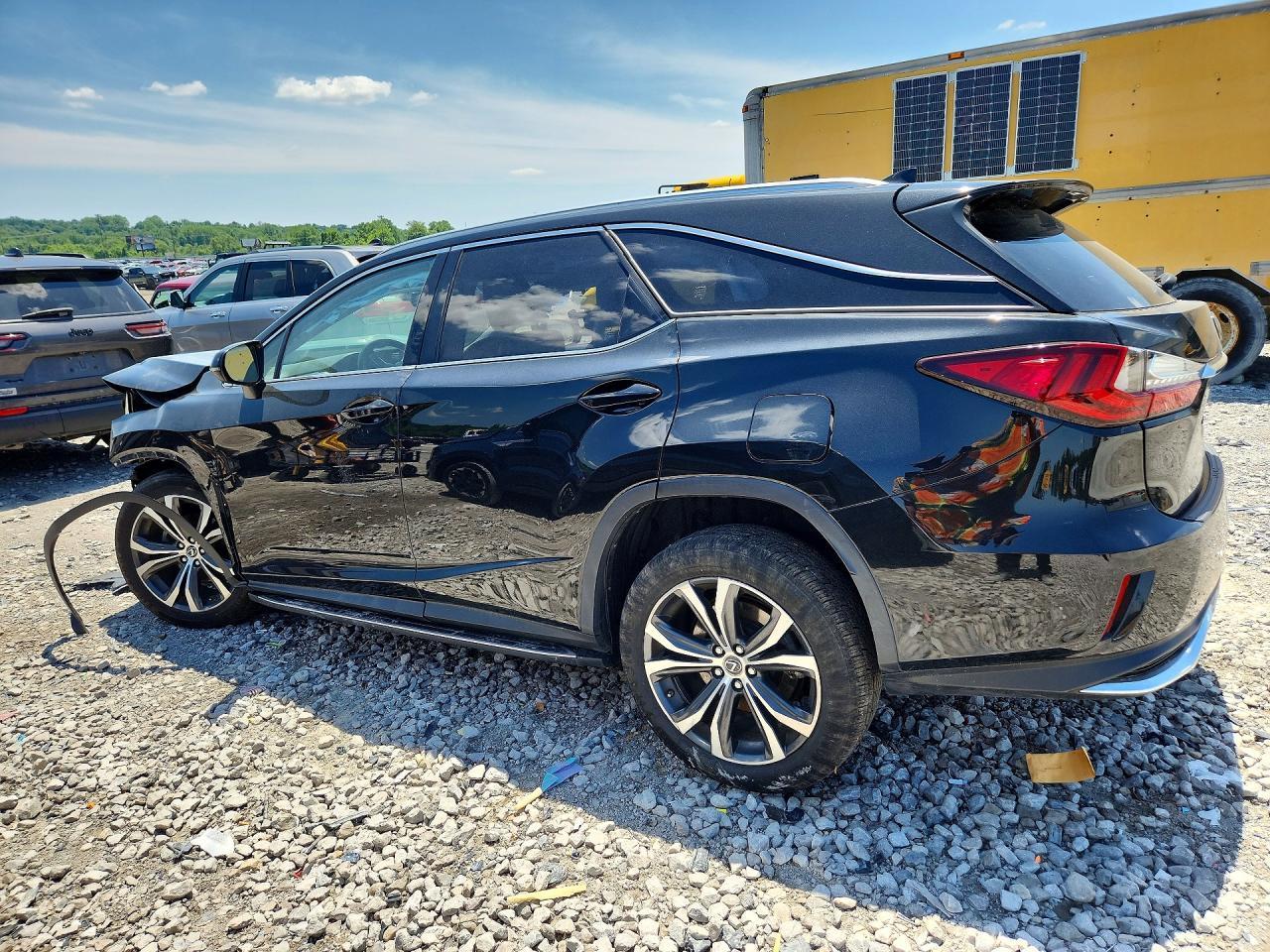 2019 Lexus Rx 350 L - Image 2
