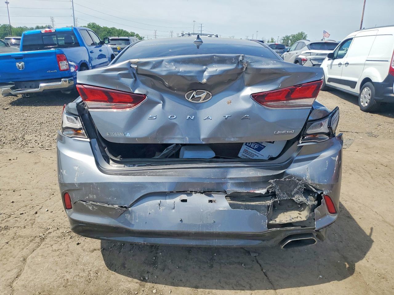 2019 Hyundai Sonata Limited - Image 6