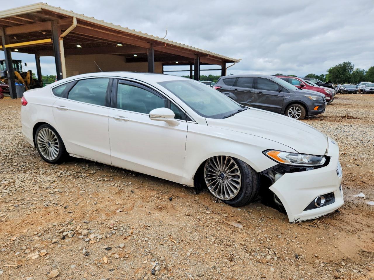 2015 Ford Fusion Titanium - Image 4