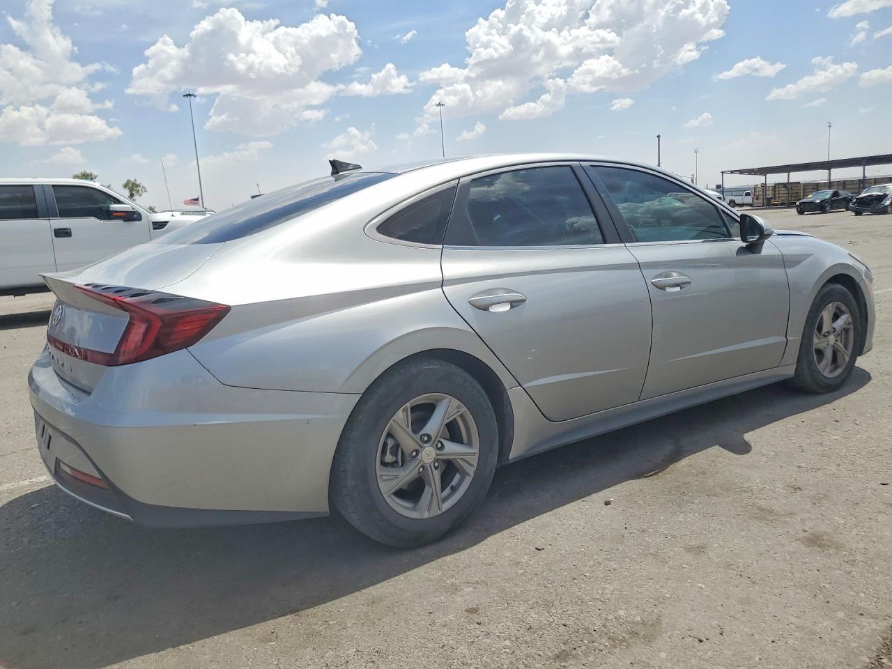 2022 Hyundai Sonata Se - Фото 3
