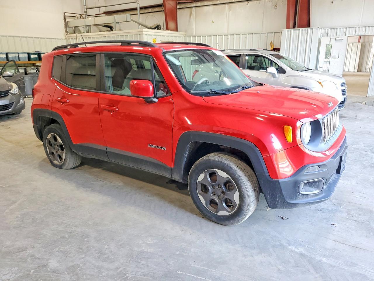 2015 Jeep Renegade Latitude - Фото 4
