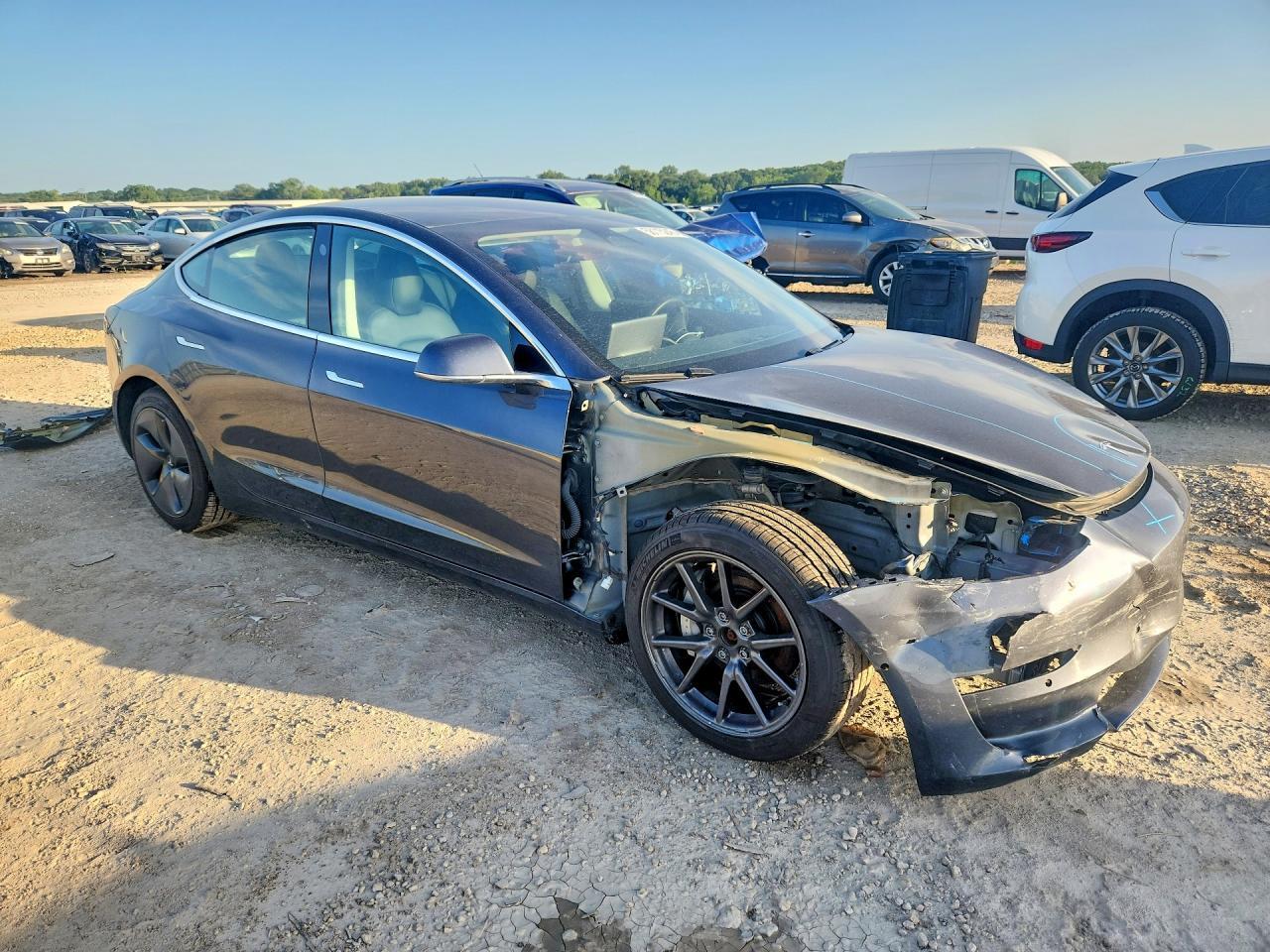 2020 Tesla Model 3 - Image 4