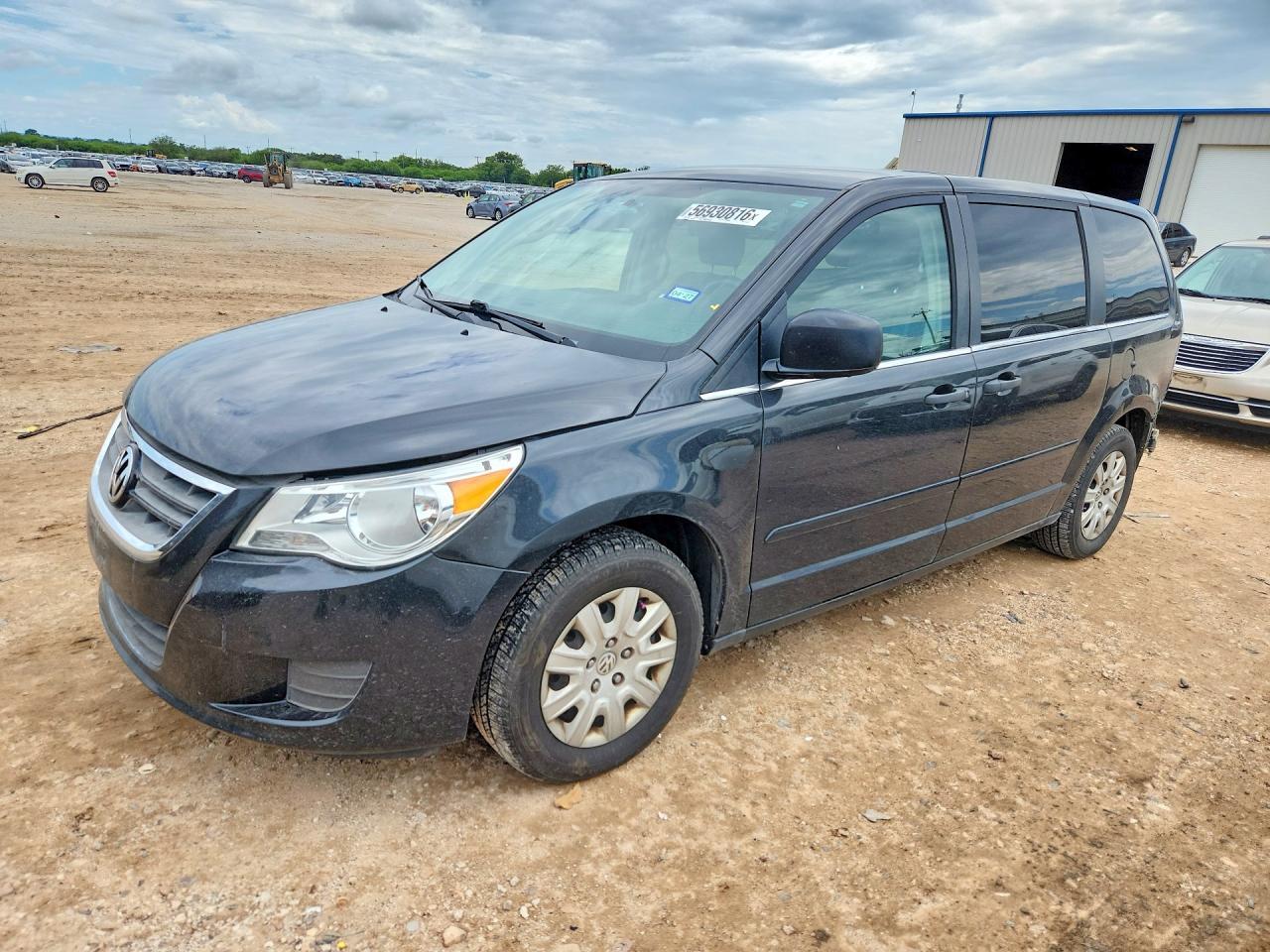 2012 Volkswagen Routan S