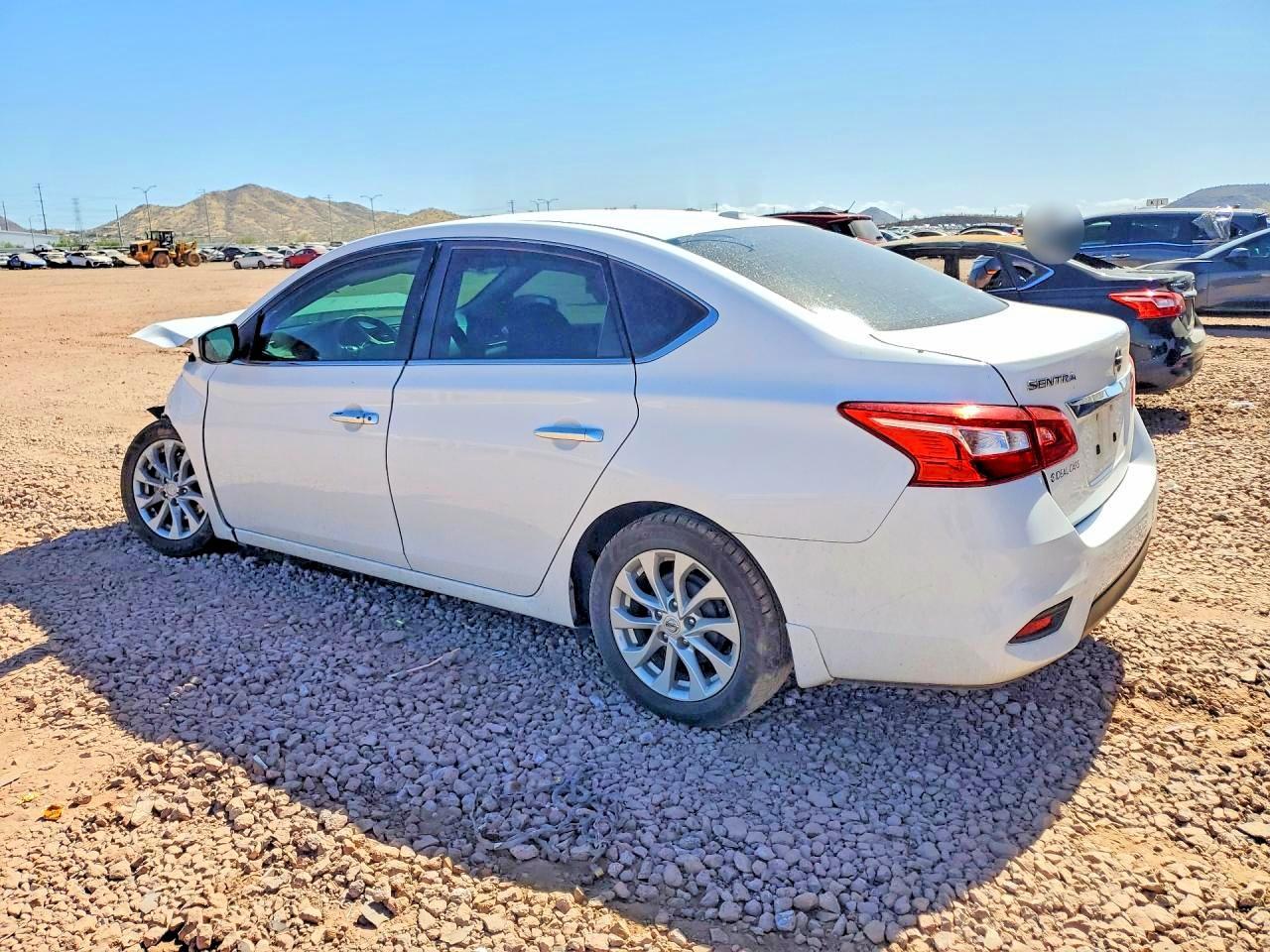 2019 Nissan Sentra Sv - Фото 2