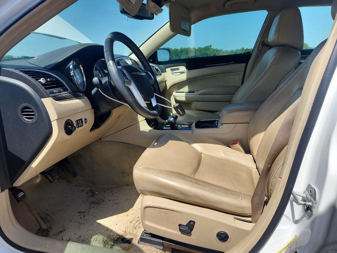 2012 Chrysler 300 Limited - Фото 7
