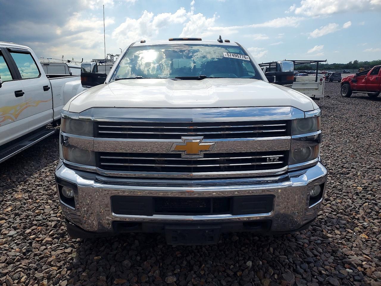 2015 Chevrolet Silverado K3500 Ltz - Image 5
