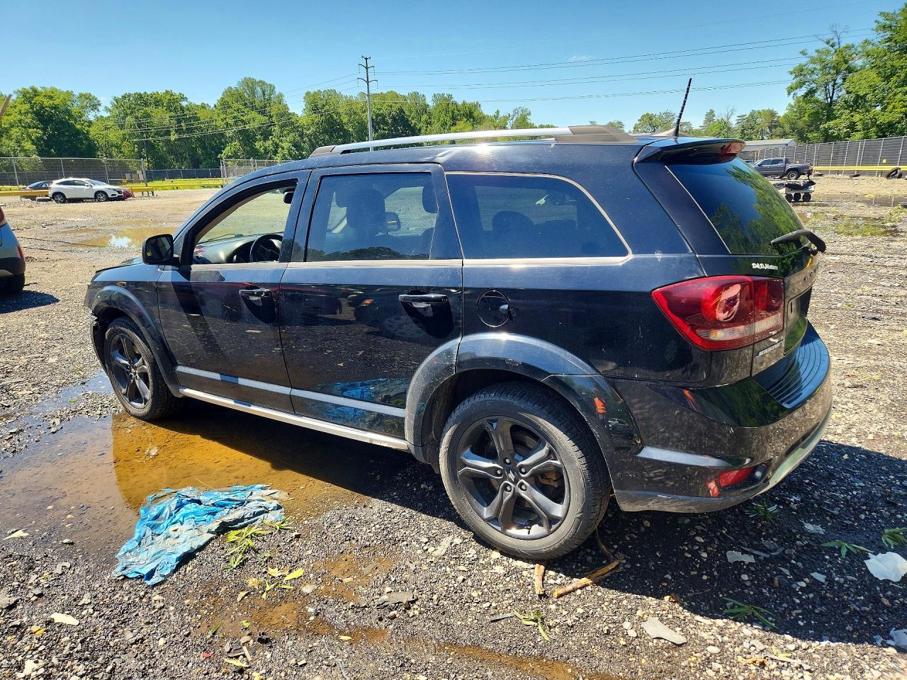 2019 Dodge Journey Crossroad - Image 2