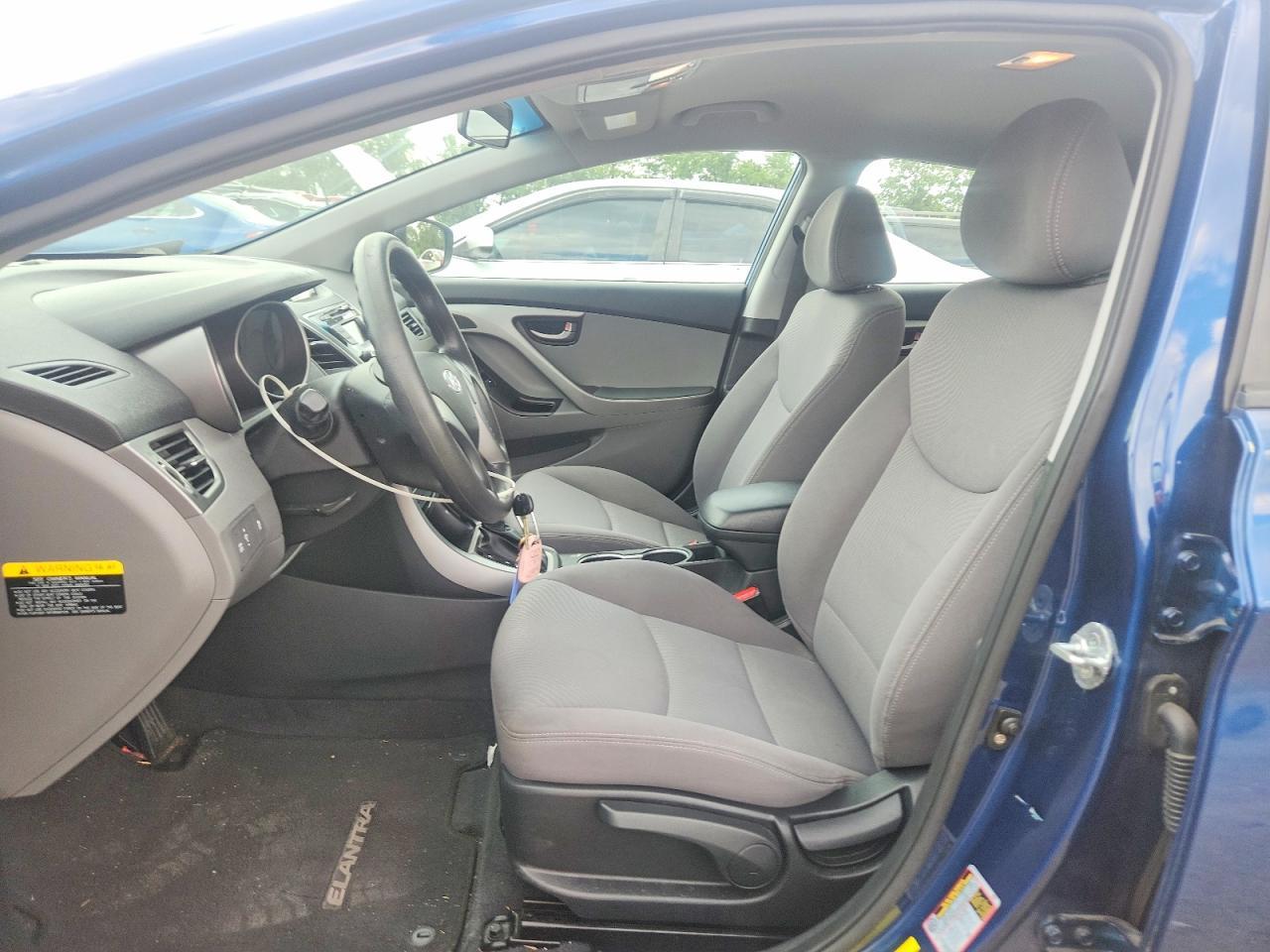 2014 Hyundai Elantra Se - Фото 7