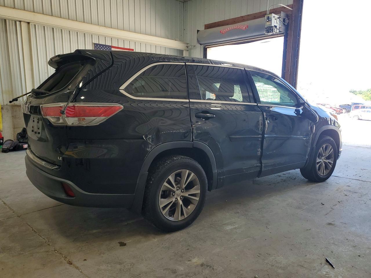 2014 Toyota Highlander Le Plus - Фото 3