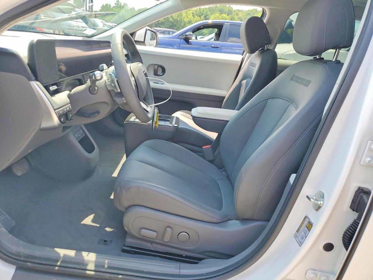 2025 Hyundai Ioniq 5 Sel - Image 7