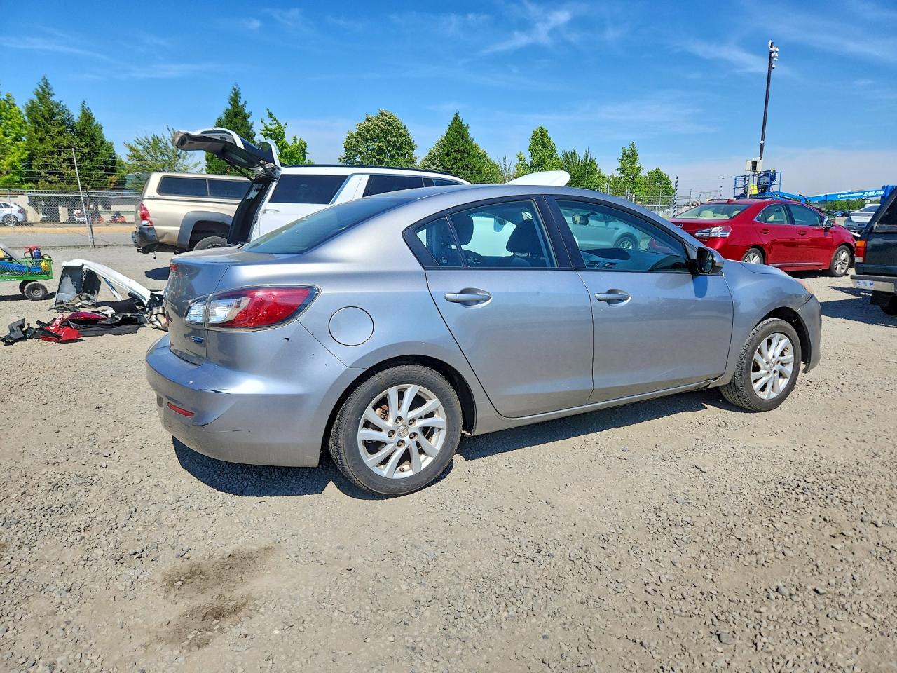 2012 Mazda 3 I - Фото 3