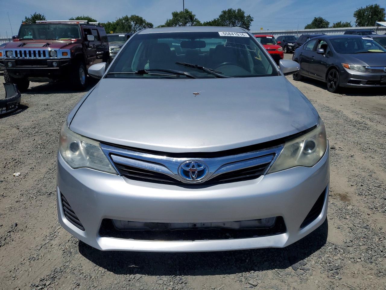 2013 Toyota Camry Hybrid Xle - Image 5
