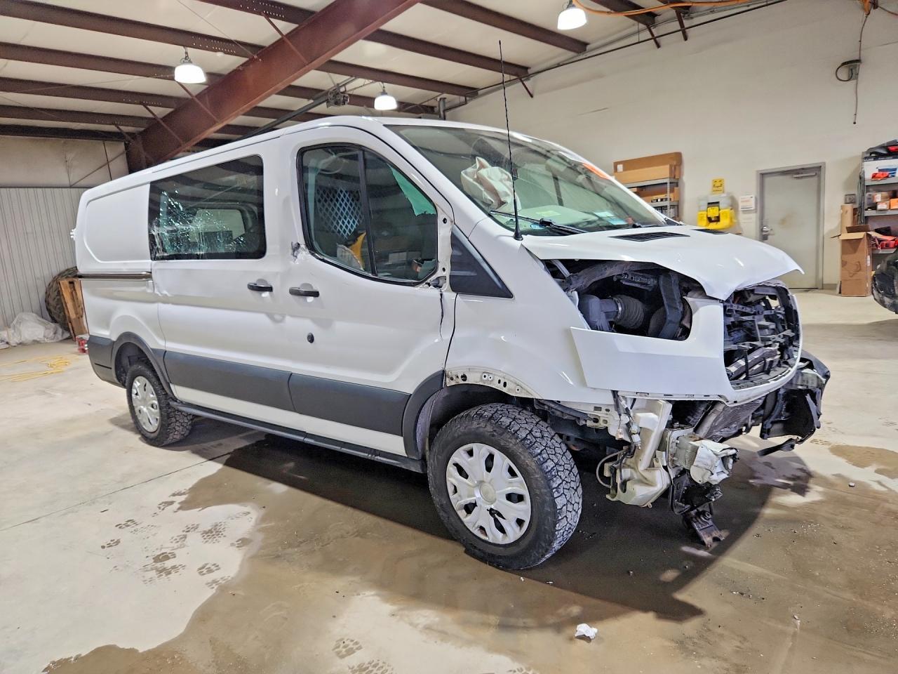 2018 Ford Transit - Фото 4
