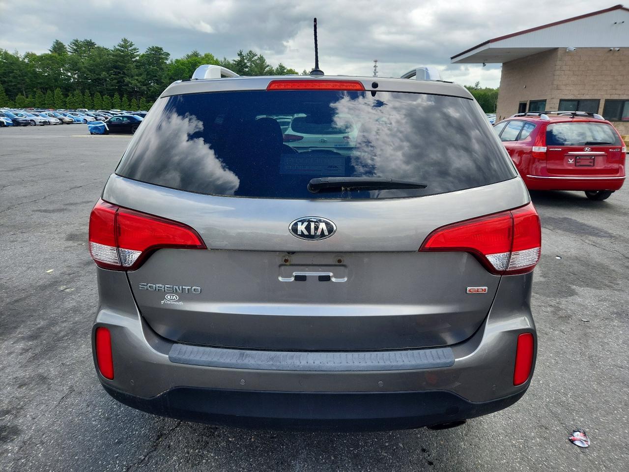 2014 Kia Sorento Lx - Image 6