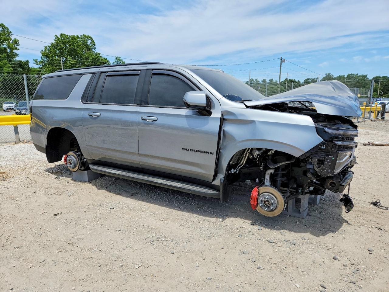 2026 Chevrolet Suburban K1500 Rst - Image 4