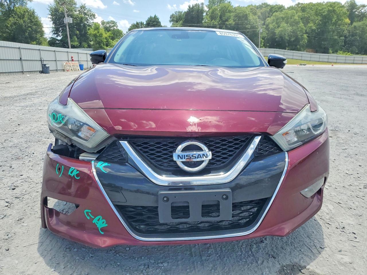 2018 Nissan Maxima Platinum - Image 5