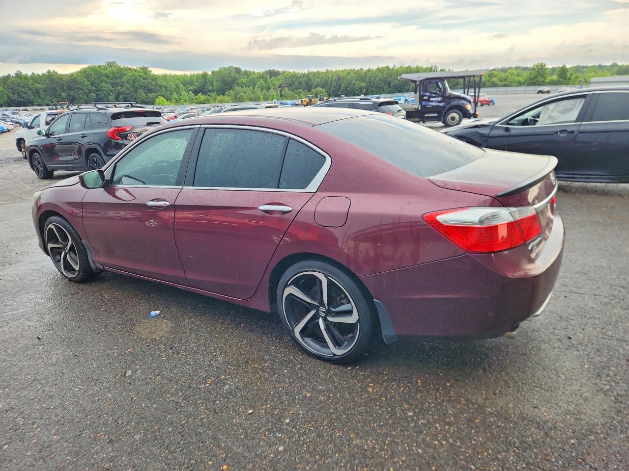 2013 Honda Accord Sport - Фото 2