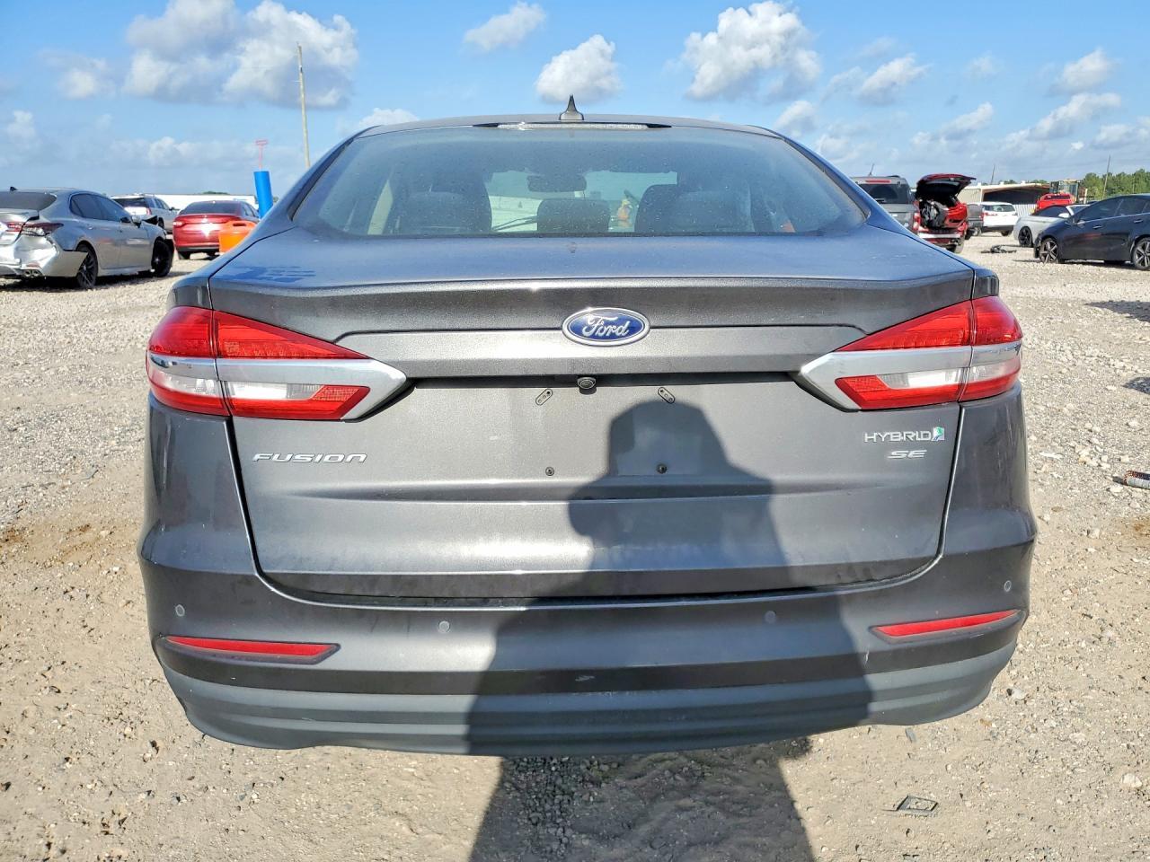 2019 Ford Fusion Se - Фото 6