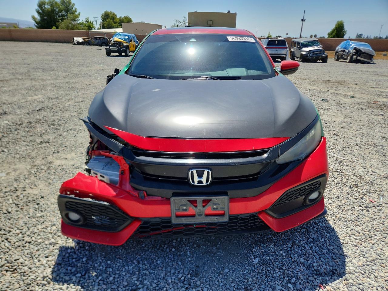 2018 Honda Civic Sport Touring - Фото 5