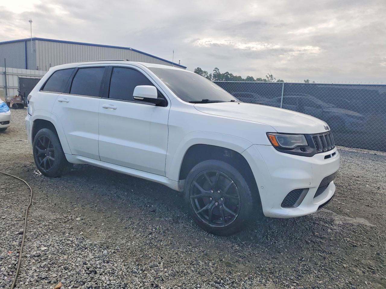2018 Jeep Grand Cherokee Trackhawk - Image 4