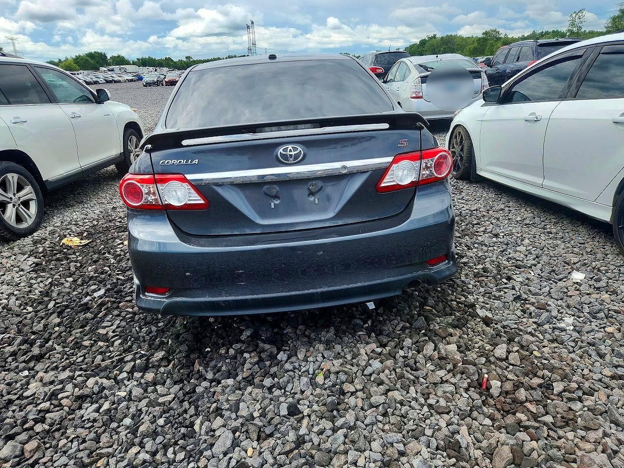 2011 Toyota Corolla S - Image 6
