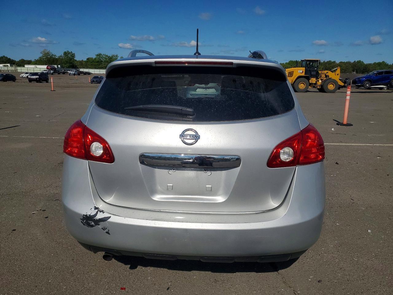 2013 Nissan Rogue S - Image 6