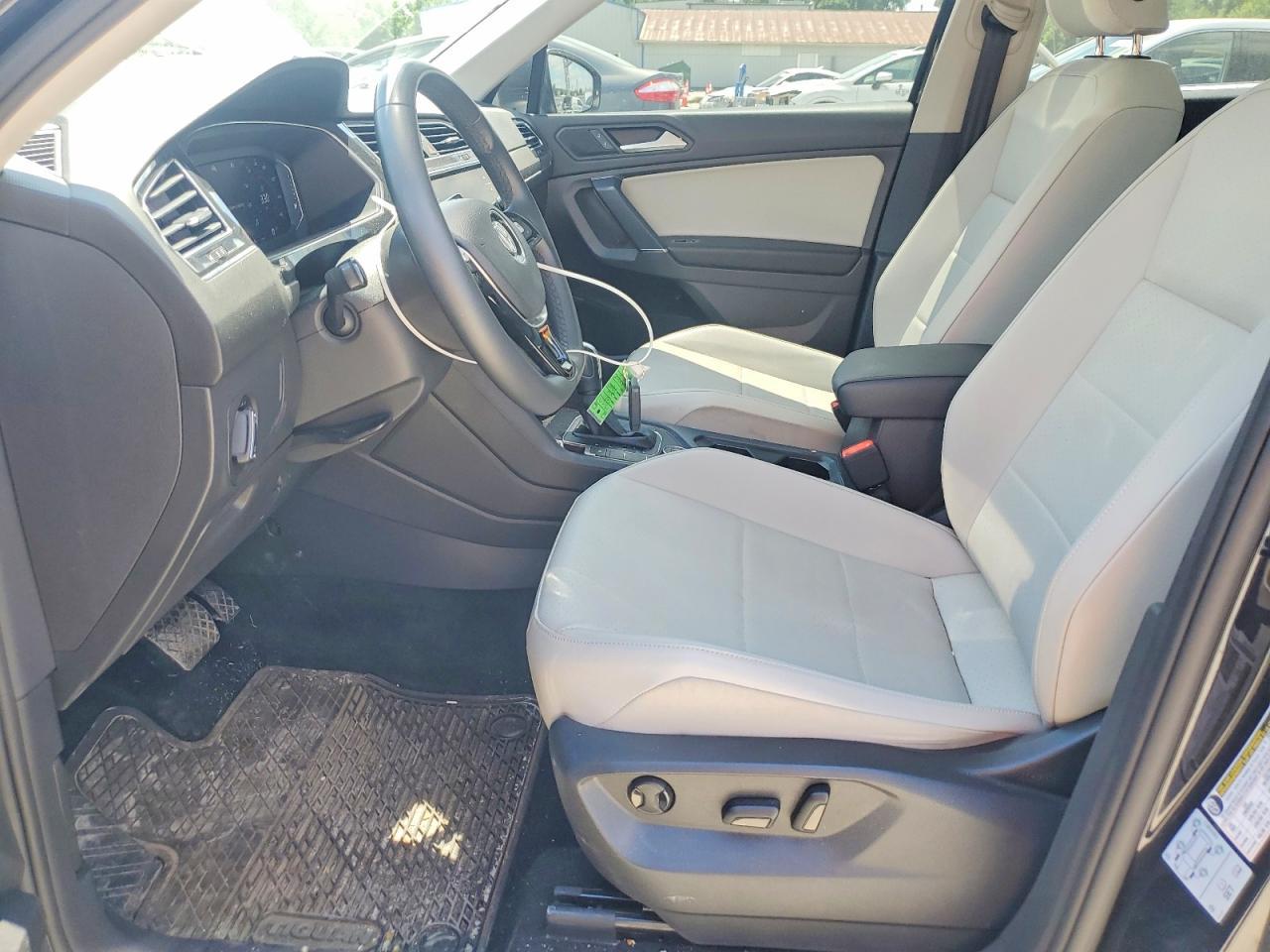 2020 Volkswagen Tiguan Se - Фото 7