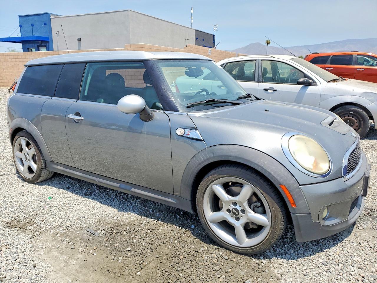 2010 Mini Cooper S Clubman - Фото 4