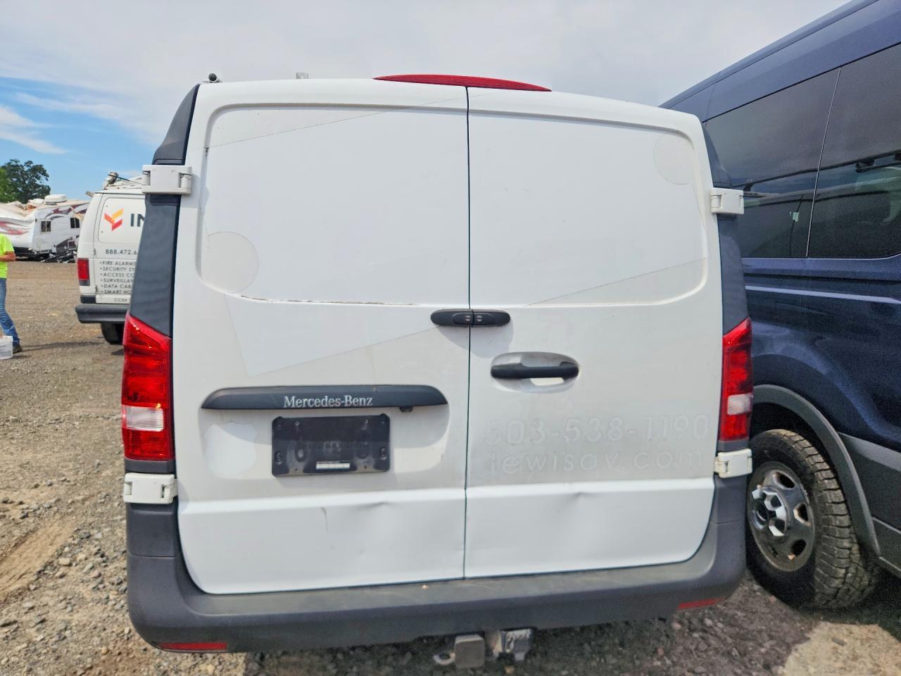 2021 Mercedes Benz Metris Delivery Van - Image 6