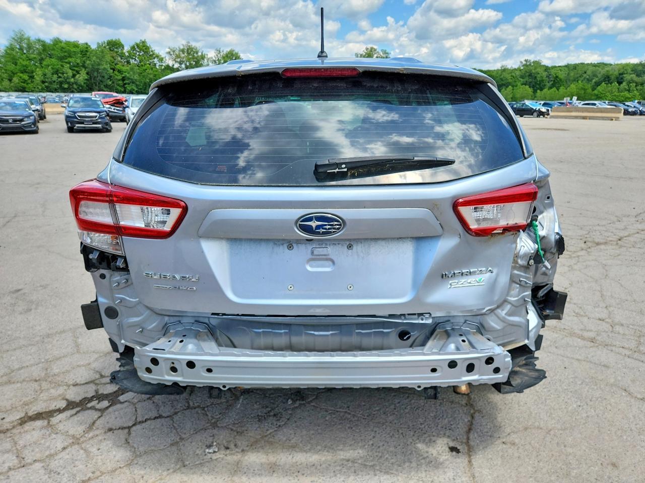 2017 Subaru Impreza - Фото 6