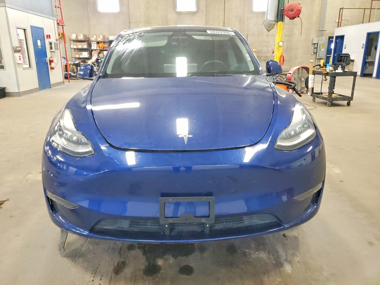 2022 Tesla Model Y - Фото 5